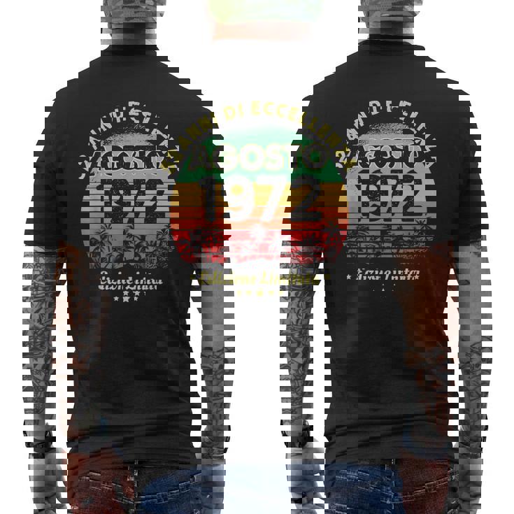 Agosto 1972 52 Anni Compleanno Uomo Donna 1972 T-shirt da uomo con stampa posteriore
