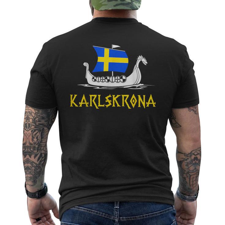 Boat Swedish Flag Swedeniking Ship Karlskrona T-Shirt mit Rückendruck