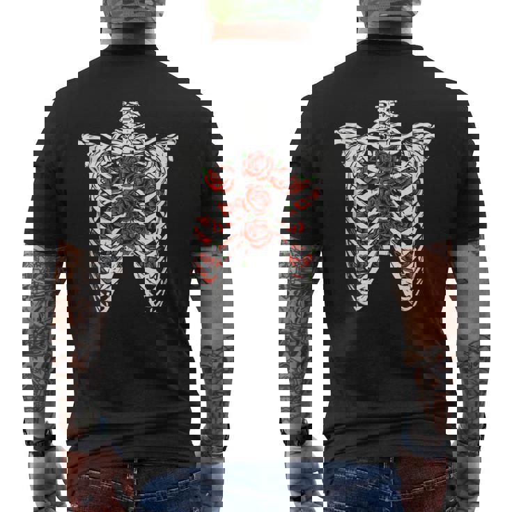 Diseño De Caja Torácica De Esqueleto Gótico Con Rosas Sin