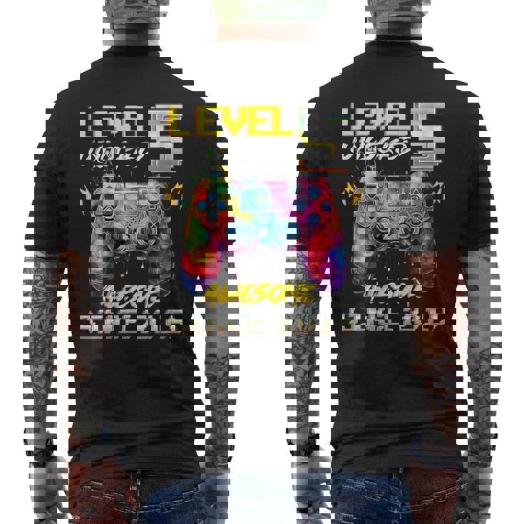 Donna Livello 5 Sbloccato Fantastico Dal 2019 5 ° Compleanno Gaming Con Collo A T-shirt da uomo con stampa posteriore