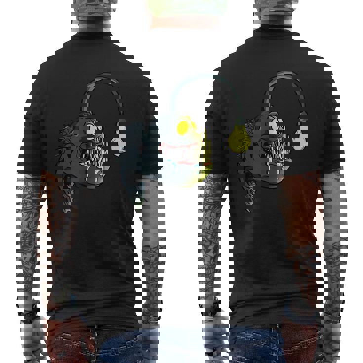 Fresco Pesce Pescatore In Mare Profondo Per Rana Pescatrice Pescatori E Bambini T-shirt da uomo con stampa posteriore