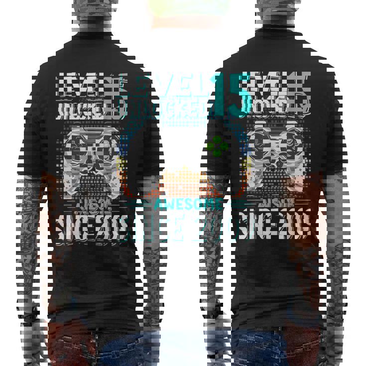 Level 15 Unlocked Compleanno 15 Anni Regalo 15 Anni Maschio T-shirt da uomo con stampa posteriore