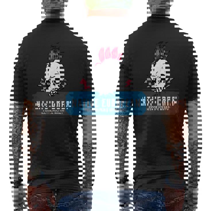 Nativo Europeo Libertà Pace Democrazia T-shirt da uomo con stampa posteriore