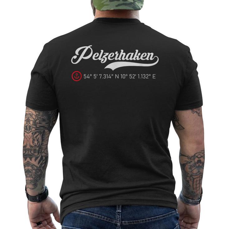 Pelzerhaken Klamotten By Muschelschubser T-Shirt mit Rückendruck