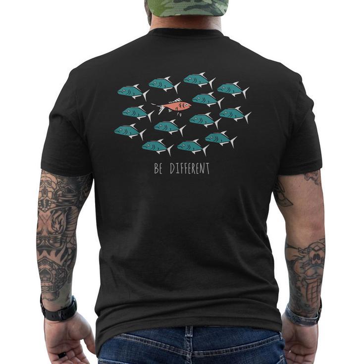 Unique Be Different Fish T-Shirt mit Rückendruck