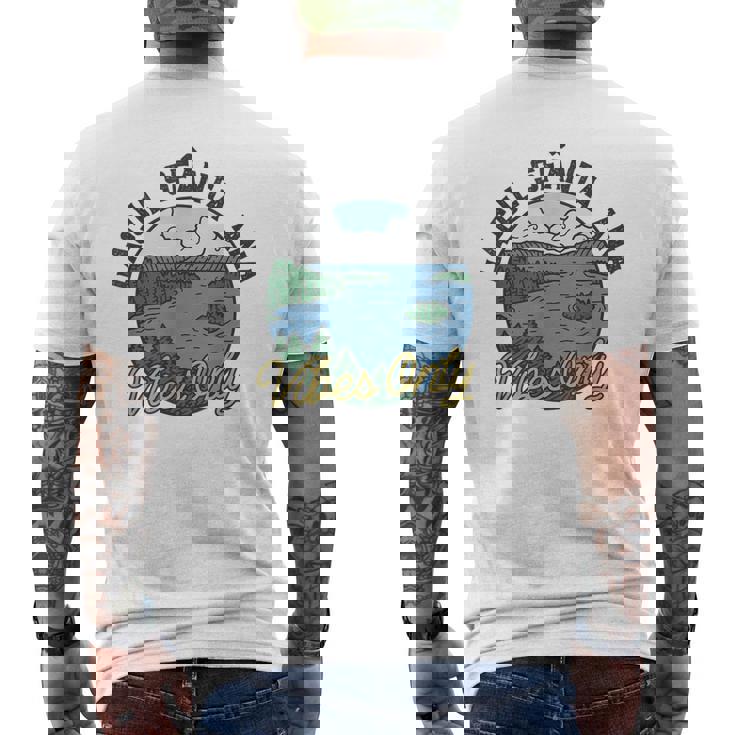 Buona Atmosfera Al Lacul Sfânta Ana T-shirt da uomo con stampa posteriore
