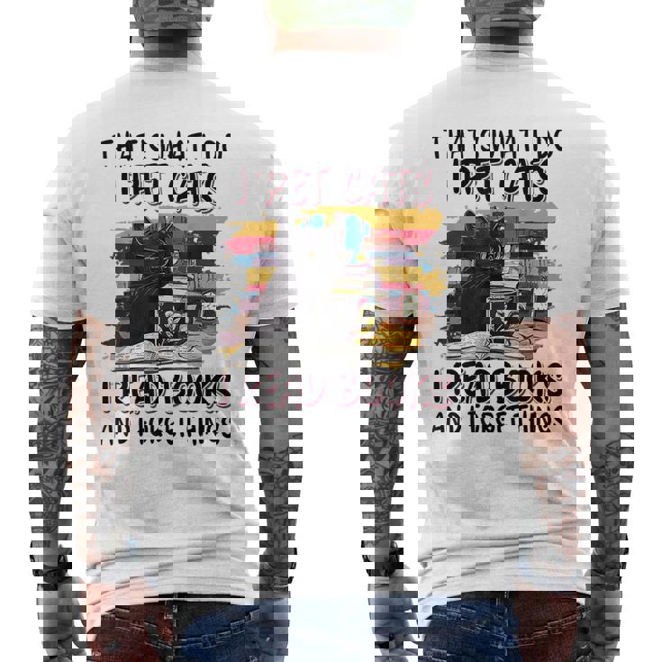 Questo È Quello Che Faccio I Gatti Pet Leggo Libri E Dimentico Le Cose T-shirt da uomo con stampa posteriore