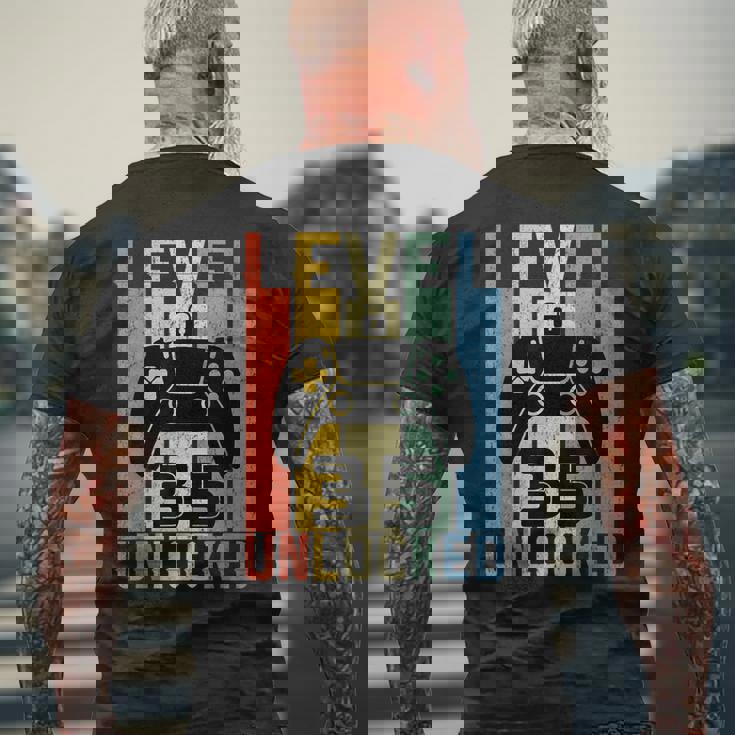 35 Anni Compleanno Regaloideogiochi Level 35 Unlocked T-shirt da uomo con stampa posteriore Regalos para ancianos