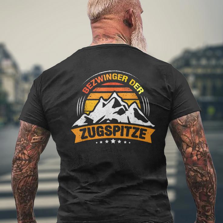 Bezwinger Der Zugspitze Mountaineering S T-Shirt mit Rückendruck Geschenke für alte Männer