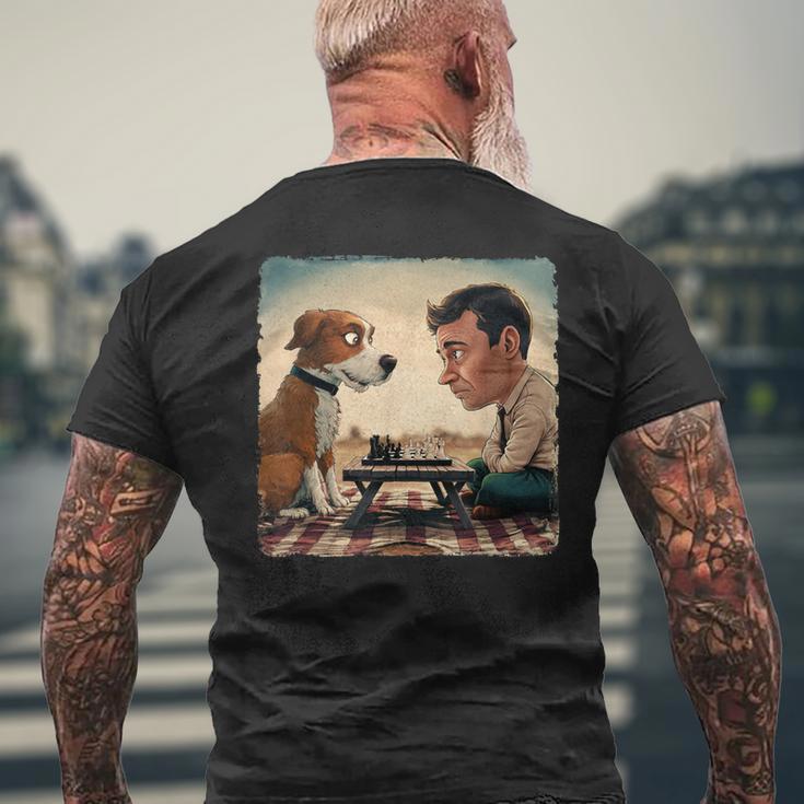 Chess Match Of Wits Mans Dog T-Shirt mit Rückendruck Geschenke für alte Männer