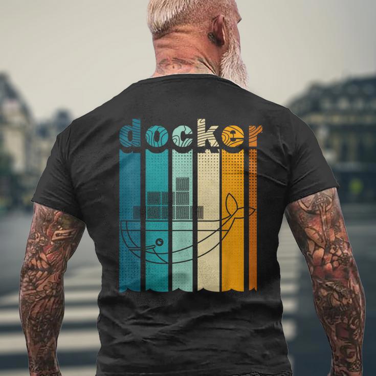 Docker Linux Devops Programming Coding Retro Computer Scientist T-Shirt mit Rückendruck Geschenke für alte Männer