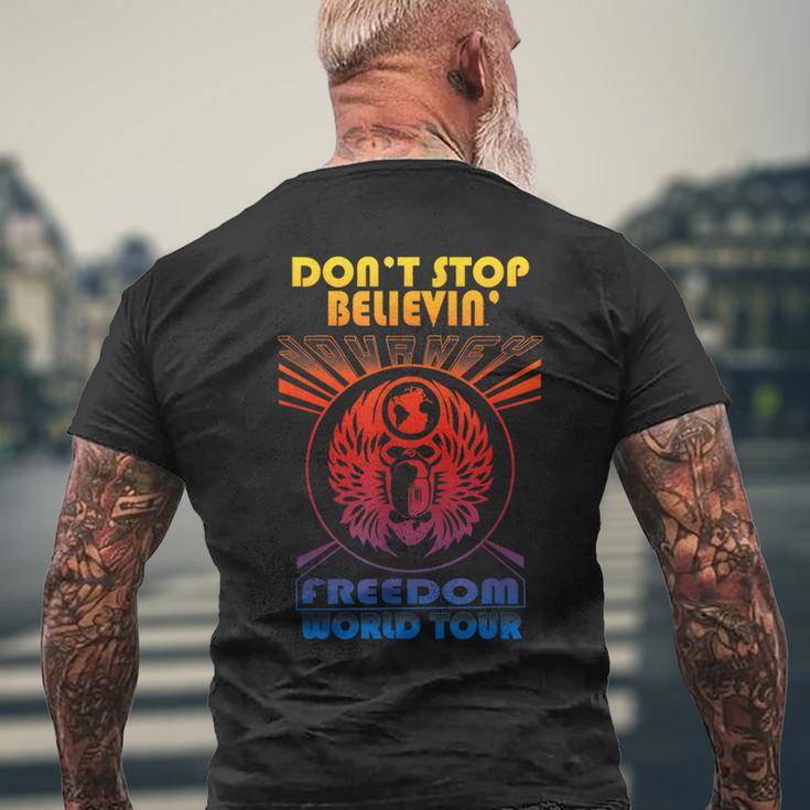 Don't Stop Believin' Freedom T-Shirt mit Rückendruck Geschenke für alte Männer