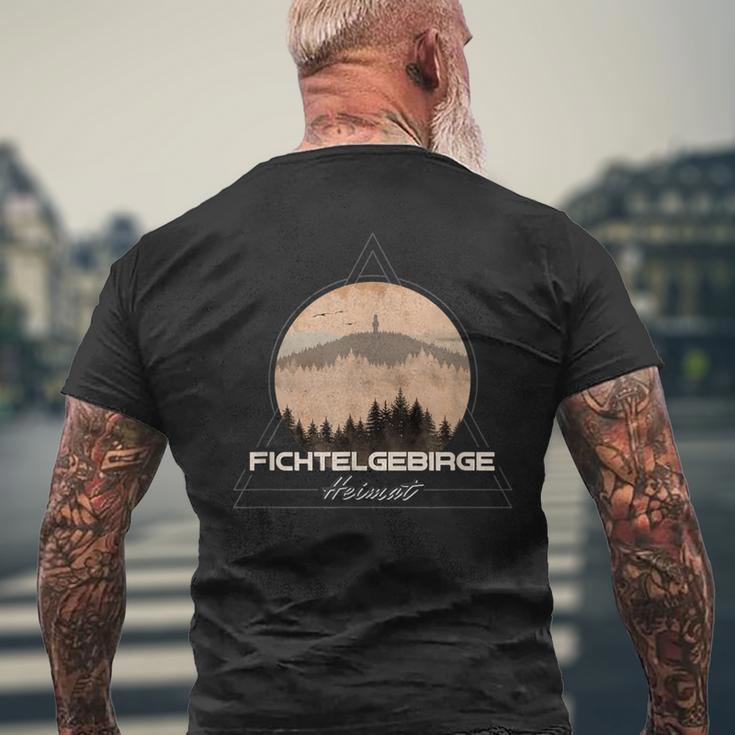 Fichtelgebirge Heimat Schneeberg Ochsenkopf Kösseine T-Shirt mit Rückendruck Geschenke für alte Männer