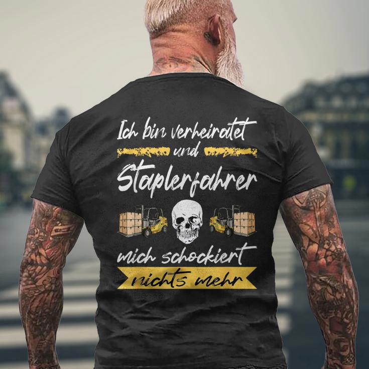 Forklift Ich Binerheiratet Und Forklift Driver T-Shirt mit Rückendruck Geschenke für alte Männer