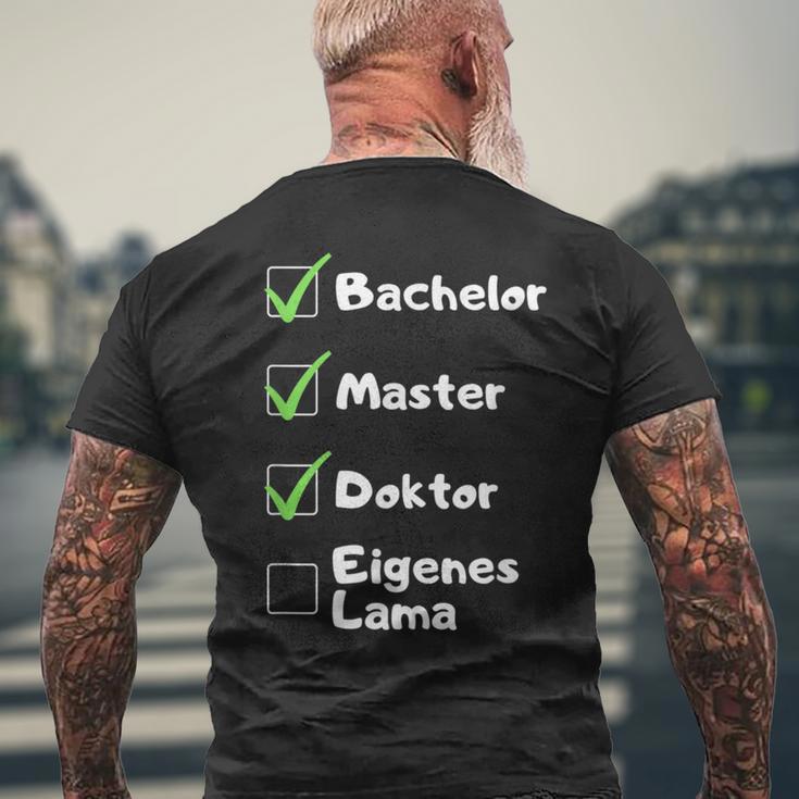 Graduation For Promotion Checklist T-Shirt mit Rückendruck Geschenke für alte Männer