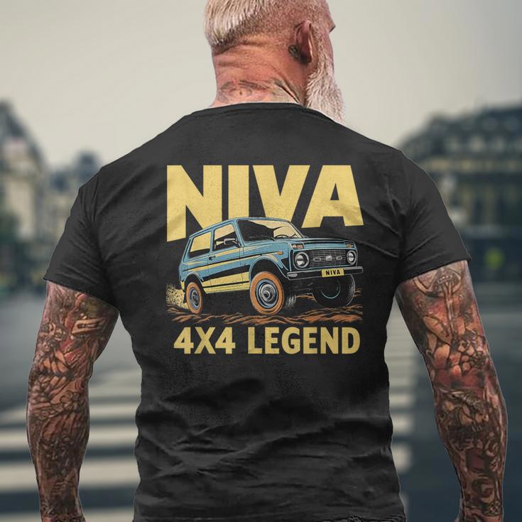 Lada Niva 4X4 Offroad T-Shirt mit Rückendruck Geschenke für alte Männer