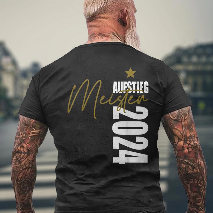 Meister 2024 Aufsteiger Champion Team Football Fun T-Shirt mit Rückendruck Geschenke für alte Männer