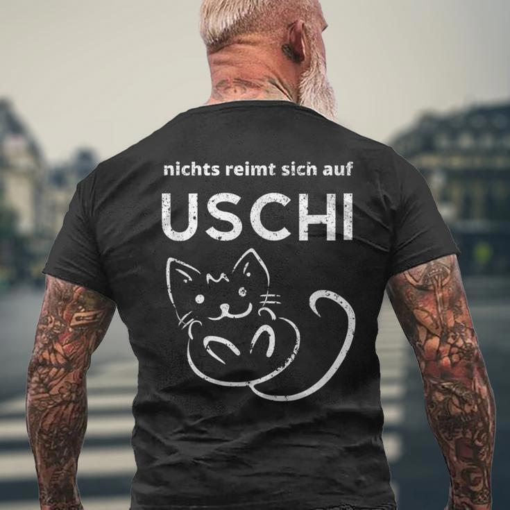 With Nichts Reimt Sich Auf Uschi Slogan With Cat Grunge T-Shirt mit Rückendruck Geschenke für alte Männer