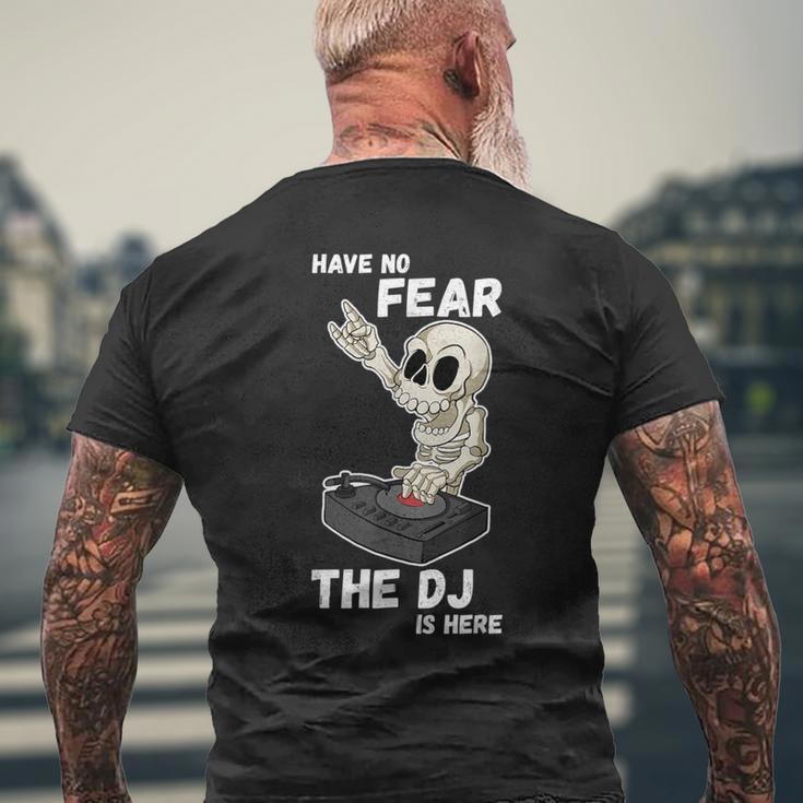 No Anxiety Der Djist Da T-Shirt mit Rückendruck Geschenke für alte Männer