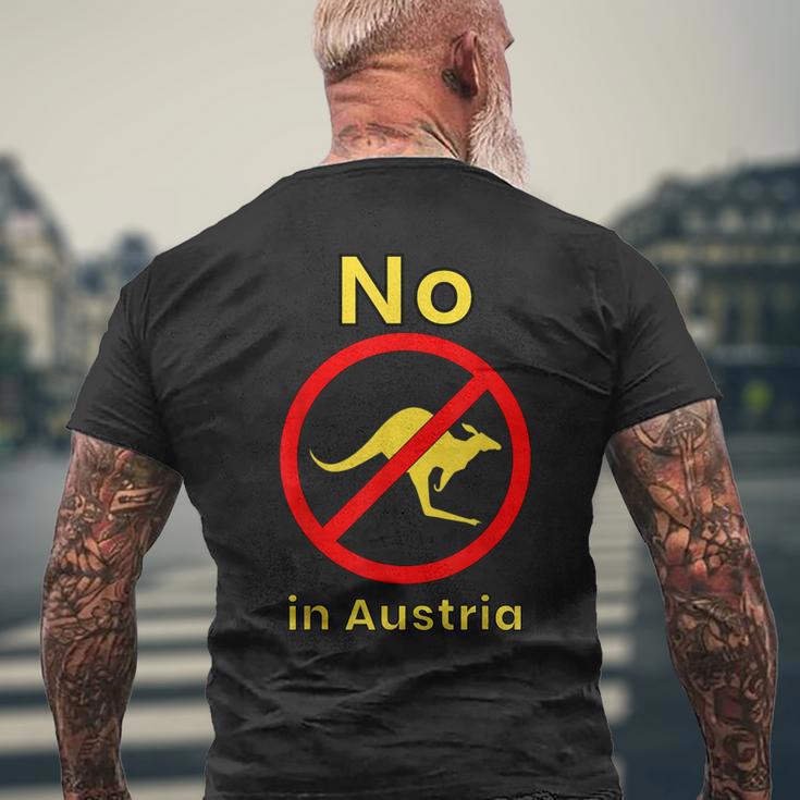 No Kangaroo In Austria No Kangaroo In Austria T-Shirt mit Rückendruck Geschenke für alte Männer