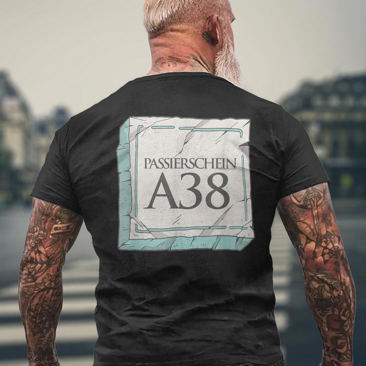 Passierschein A38 Antragsformular T-Shirt mit Rückendruck Geschenke für alte Männer