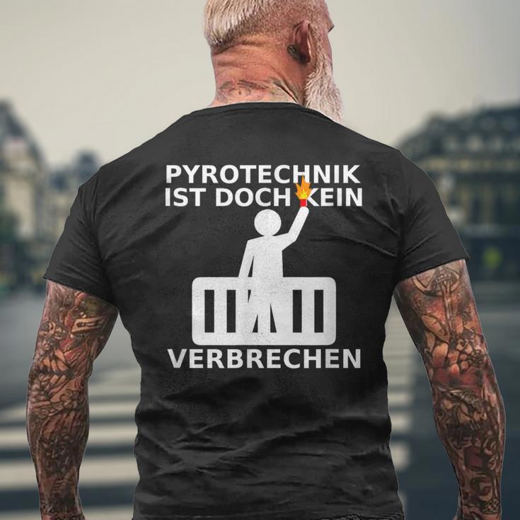 Pyrotechnik Ist Doch Keinerbrechen Balkon Ultra Meme T-Shirt mit Rückendruck Geschenke für alte Männer