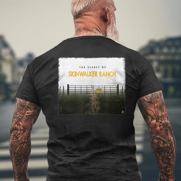 The Secret Of The Skinwalker Ranch Betreten Sie Nicht S T-Shirt mit Rückendruck Geschenke für alte Männer