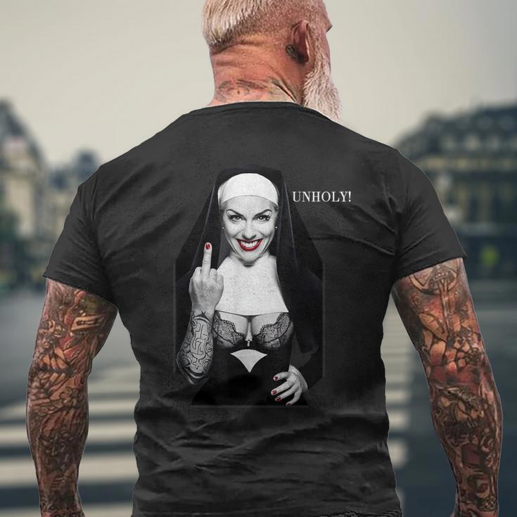 Sexy Nun Middle Finger T-Shirt mit Rückendruck Geschenke für alte Männer