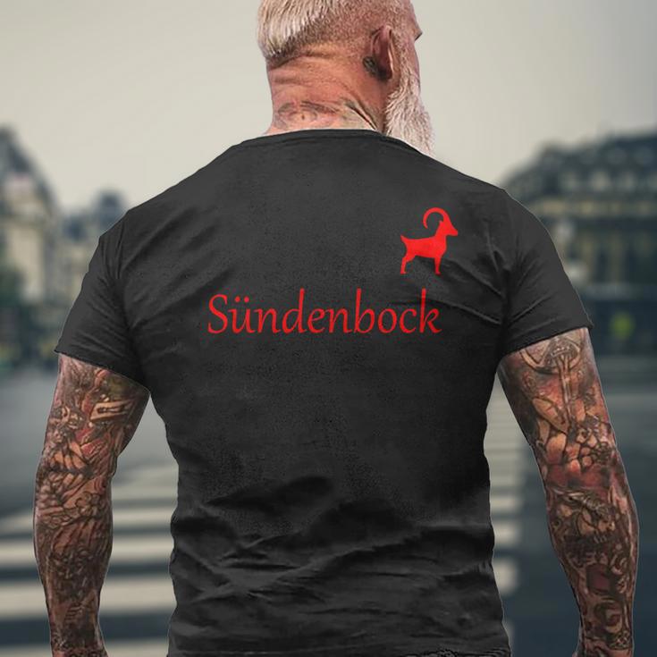 Sündenbock Für Alle Die Gerne Die Schuld Auf Sich Nehmenbock T-Shirt mit Rückendruck Geschenke für alte Männer