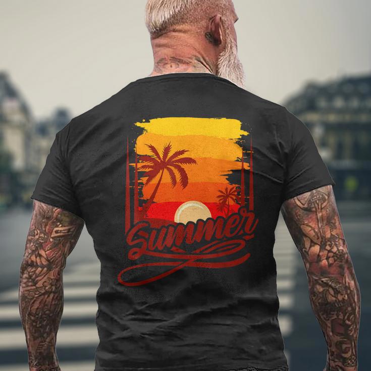 Surfer Beach Sea Retro Summer Fernlust T-Shirt mit Rückendruck Geschenke für alte Männer