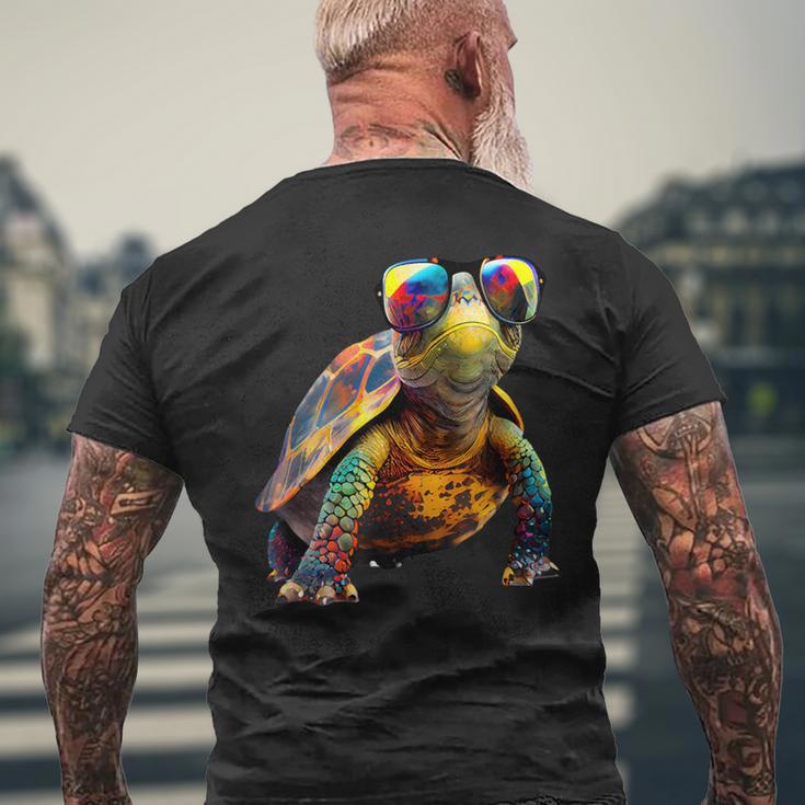 Tortoise Sunglasses T-Shirt mit Rückendruck Geschenke für alte Männer