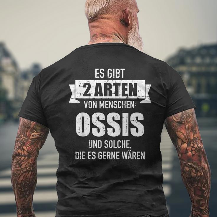 Zwei Types Menschen Ossi Saying Ddr T-Shirt mit Rückendruck Geschenke für alte Männer