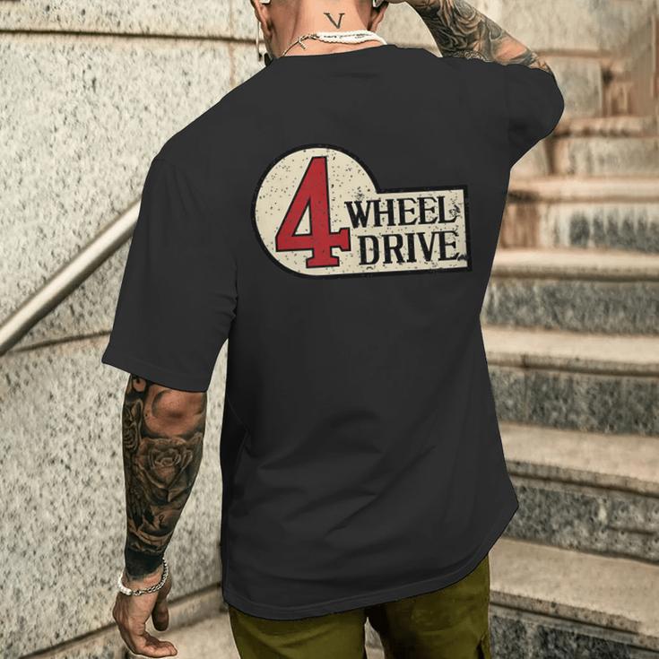 4-Wheel Driveintage 4X4 Overland Emblem 4Wd T-Shirt mit Rückendruck Geschenke für Ihn