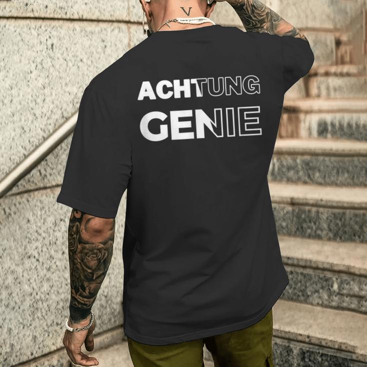 Achtung Genie T-Shirt mit Rückendruck Geschenke für Ihn