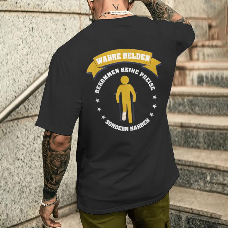 Beinfrruch Gute Besserung Broken Bein T-Shirt mit Rückendruck Geschenke für Ihn