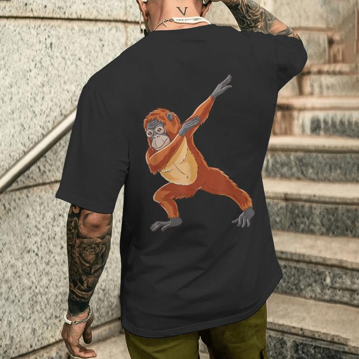 Dabbing Orang Utan Für Affenliebhaber T-Shirt mit Rückendruck Geschenke für Ihn