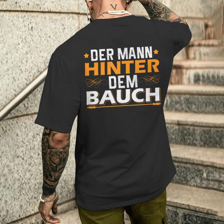 Der Mann Hinter Dem Bauch T-Shirt mit Rückendruck Geschenke für Ihn