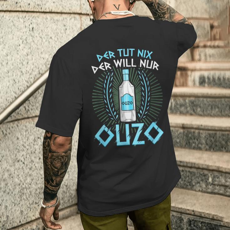 Der Tut Nichts Der Will Nur Ouzo T-Shirt mit Rückendruck Geschenke für Ihn