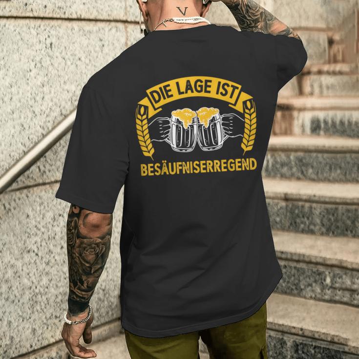 Die Lage Ist Besäufniserregend Sauf Bier German T-Shirt mit Rückendruck Geschenke für Ihn