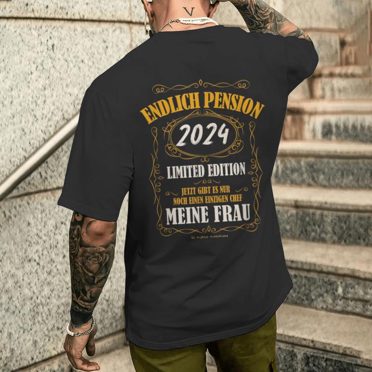 Endlich Pension 2024 Beamter Nur Noch Ein Chef Meine Frau T-Shirt mit Rückendruck Geschenke für Ihn