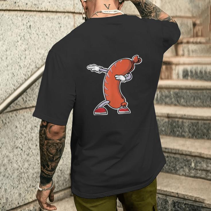 Bratwurst Wurst Sausage Red Hot Dog Dabbing T-Shirt mit Rückendruck Geschenke für Ihn