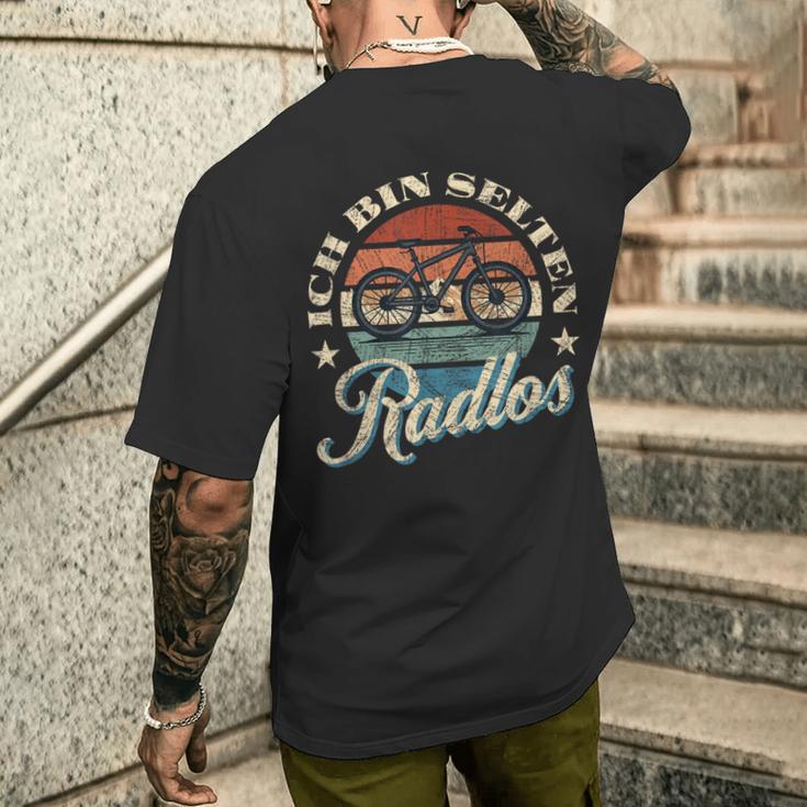 Ich Bin Selten Radlos Biker Bicycle Mtb T-Shirt mit Rückendruck Geschenke für Ihn