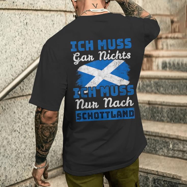 Ich Muss Nur Nach Scotland I Must Not Be In English T-Shirt mit Rückendruck Geschenke für Ihn