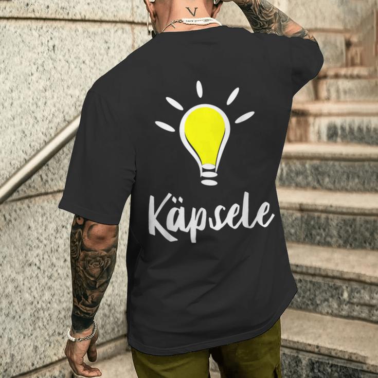 Käpsele Genie Schlaumeier Kluger Mensch Auf Swabisch T-Shirt mit Rückendruck Geschenke für Ihn