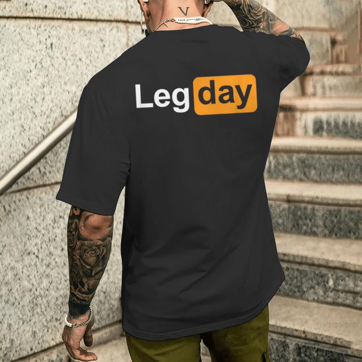 Leg Day Squats T-Shirt mit Rückendruck Geschenke für Ihn