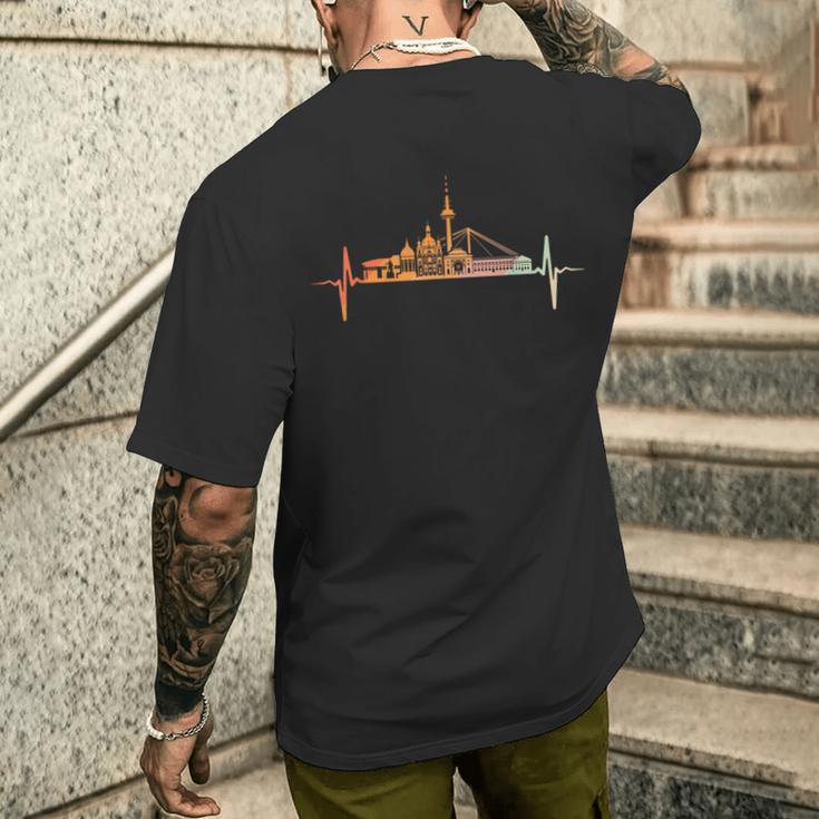 Mannheim Skyline Heartbeat Retrointage Style T-Shirt mit Rückendruck Geschenke für Ihn