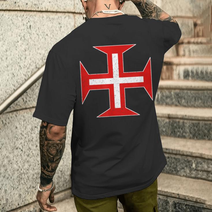 Portuguese Cross Of The Order Of Christ Cross Portugal T-Shirt mit Rückendruck Geschenke für Ihn