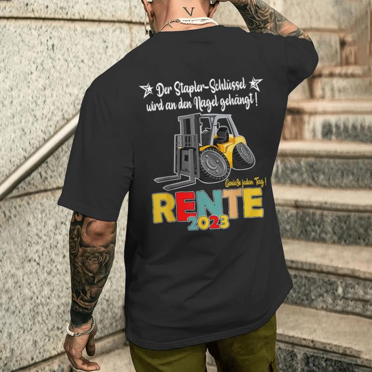 Rente Pension 2023 Forklift T-Shirt mit Rückendruck Geschenke für Ihn