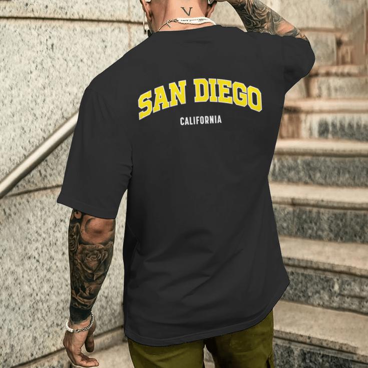 San Diego California Usa College Style T-Shirt mit Rückendruck Geschenke für Ihn