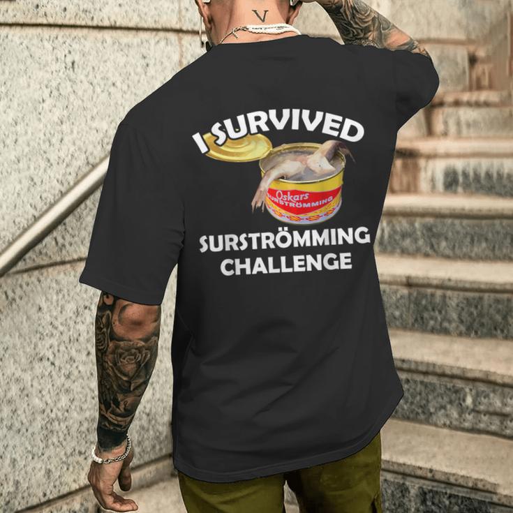 Surströmming I Survived Surströmming Challenge T-Shirt mit Rückendruck Geschenke für Ihn